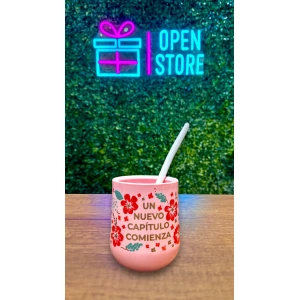 MATE PLASTICO IMPRESO CON BOMBILLA APALAPAPA