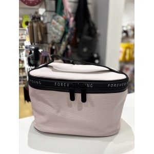 NECESSER CUERINA CON TEXTURA LINEAS "FOREVER YOUNG"