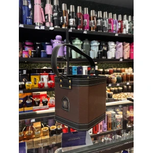 MATERA CANASTO CUERINA DIJE Y FONDO DE MADERA