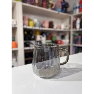 TAZA VIDRIO LABRADA OSCURA CON ASA DORADA