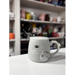 TAZA C/TAPA Y CUCHARA GATITO (MOÑITO EN EL ASA)