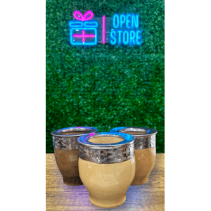 MATE IMPERIAL DE LAPACHO LAQUEADO CON VIROLA ACERO LISA