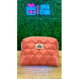 NECESSER MATELASSE CON CORAZONES PINK ELEPHANT