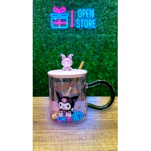 TAZA VIDRIO CON TAPA Y CUCHARA KUROMI