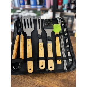 SET DE ASADO X7 PIEZAS CON ESTUCHE