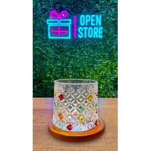 VASO DE WHISKY DE CRISTAL LABRADO COLOR GIRATORIO CON BASE DE MADERA