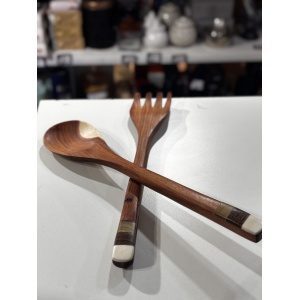 CUBIERTOS ENSALADA DE MADERA QUINA CON DETALLE EN HUESO