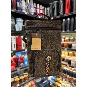 BOLSO MATERO MORRAL CON BOLSILLO CARPINCHO