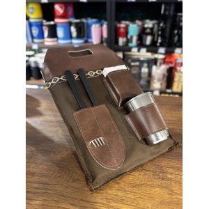 JUEGO ASADO CON TABLA DE EUCALIPTO + VASO Y JUEGO DE NAIPES
