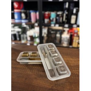 CUBOS DE HIELOS DE ACERO DISEÑO POKER + PINZA